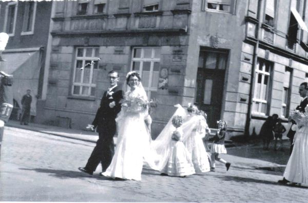 1950 (29 08)