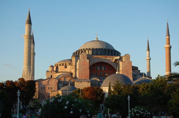 Istambul--Basilique-Sainte-Sophie-Aya-Sofya--2-.jpg