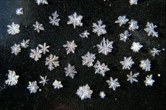 cristaux-256668.jpg