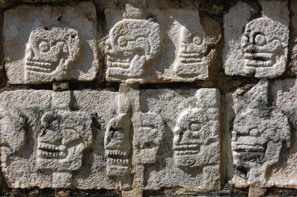mayas chichen itza autel des morts