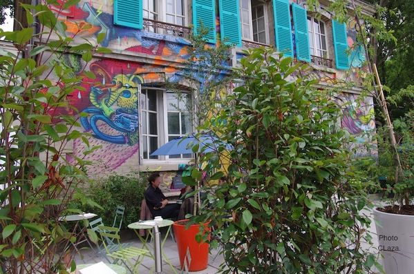 Pavillon-des-canaux-terrasse.jpg