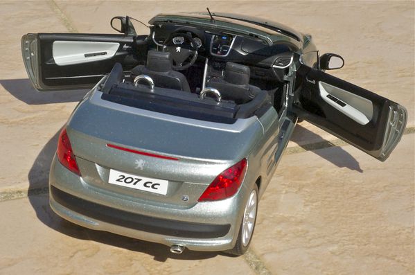 PEUGEOT 207 CC CABRIOLET GRIS NOREV13