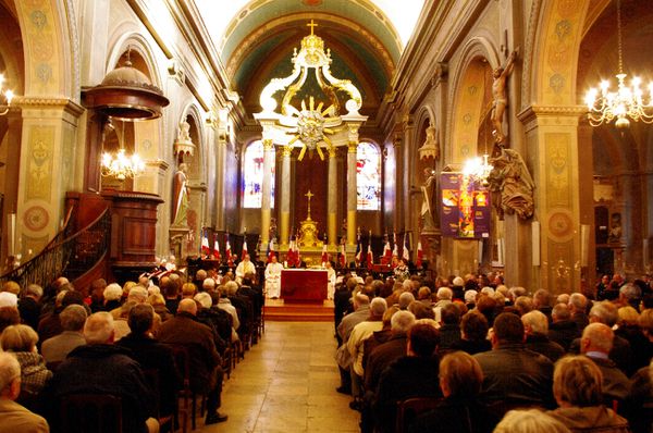 Cérémonie à l'église St Louis