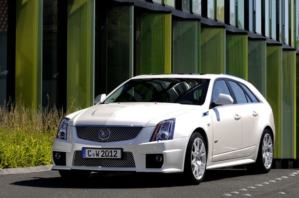 002, Cadillac CTS-V Sport Wagon