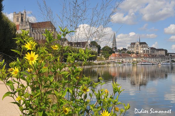 AUXERRE ( Yonne )-