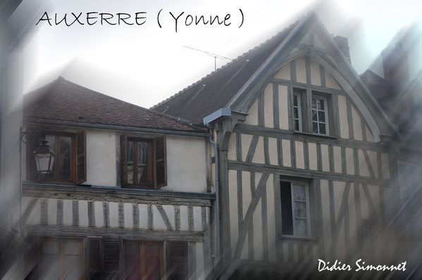 AUXERRE ( Yonne )