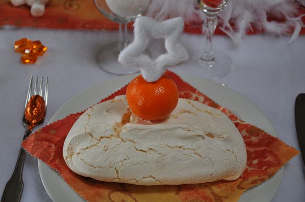 table-Noel-blanc-et-orange 0548