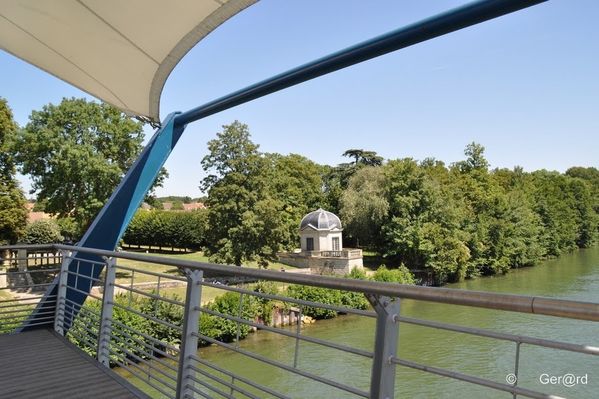 Pavillon-d--Amour---Neuville-sur-Oise-16-c--Ger-rd--1600x1.jpg