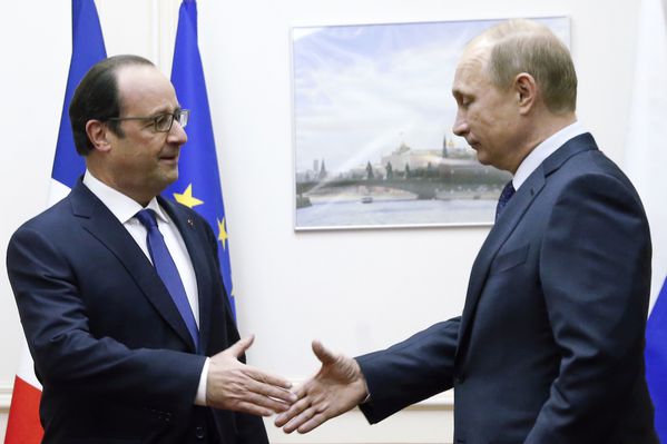 sem14decc-Z10-Rencontre-surprise-Hollande-Poutine-a-Moscou.jpg