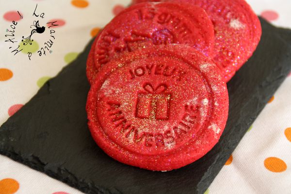 biscuits-so-girly3.jpg