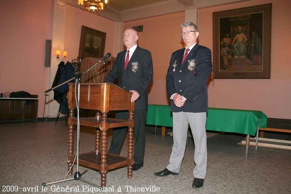 2009 avril le Général Piquemal à Thionville (10)