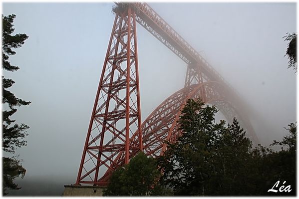 Lieux---villes-2-4101-Viaduc-brouillard.jpg