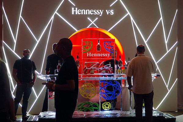 Hennessy-X-Futura-1