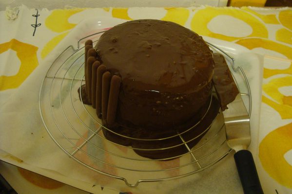 000 gravity cake (10)
