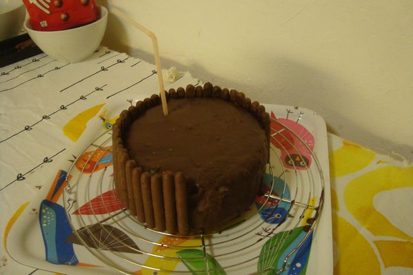 000 gravity cake (13)