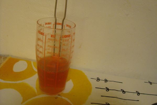 000 gravity cake (7)