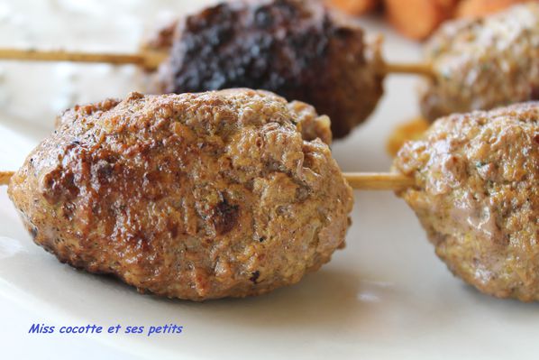 kofte-en-brochette--1-.JPG