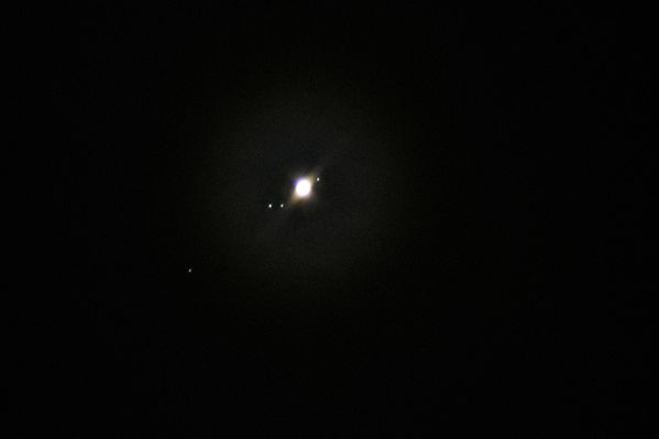 Jupiter, Io, Europe, Callisto, Ganymède.