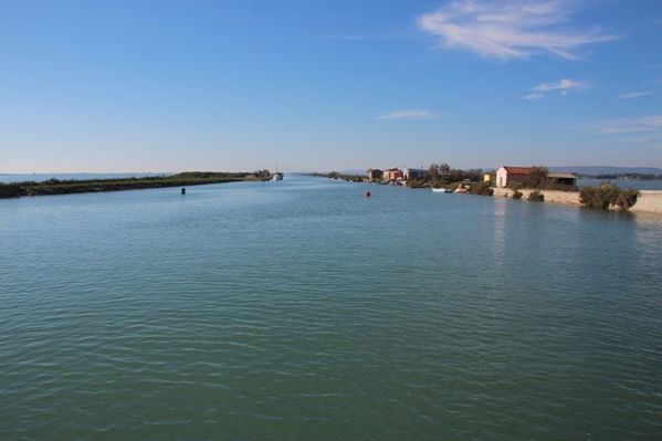 0125-le canal du Rhône à Sète