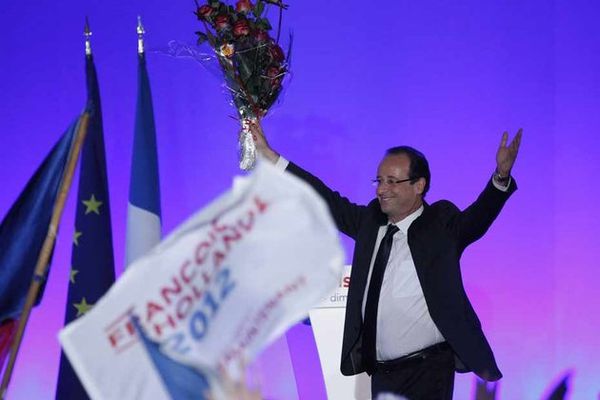 Francois-Hollande-a-Tulle_scalewidth_630.jpg