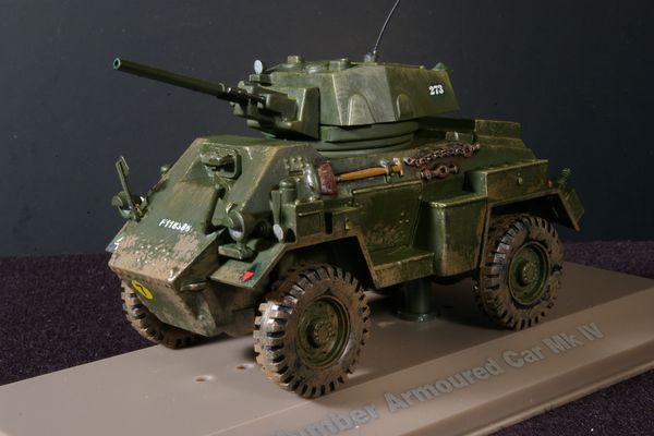 humber-armored-car-Mk-IV--700.jpg