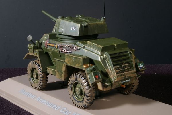 humber-armored-car-Mk-IV--702.jpg