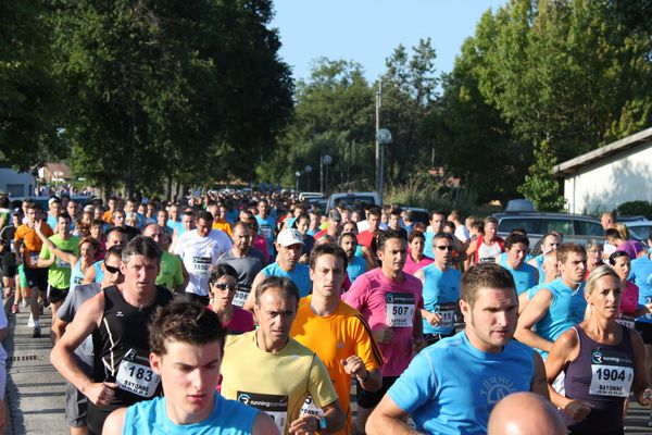 2011-Aout.-SOUSTONS--Fetes.-10-kms--041.JPG