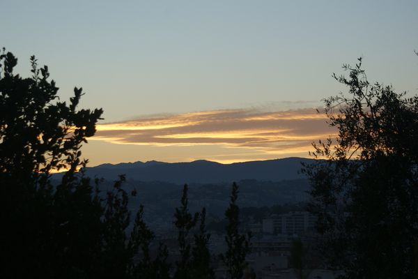 ciel-de-Nice-28-7-12.JPG