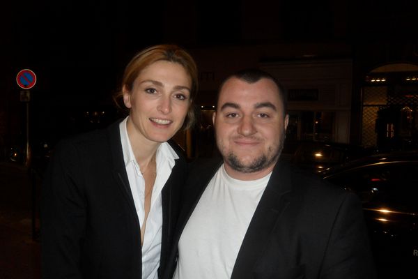 287 - julie gayet