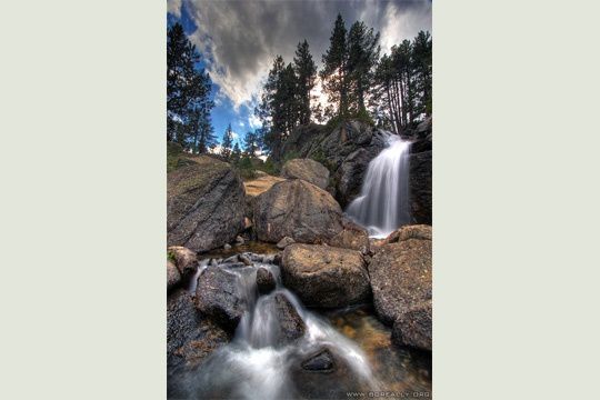 cascade-pyrenees-533275.jpg