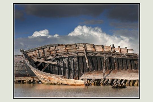 epaves-thoniers-586477.jpg