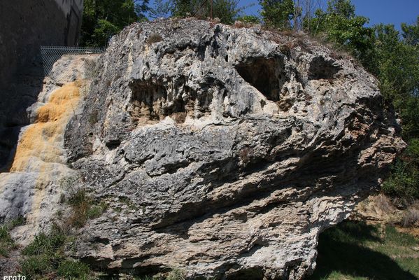 2juillet2011--Gimeaux---sources-petrifiantes---to-copie-2.jpg