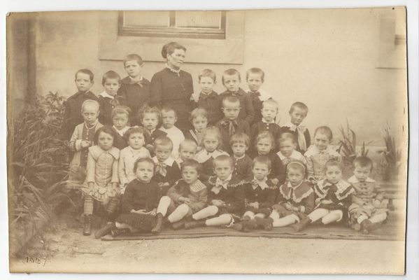 photo de classe 1900