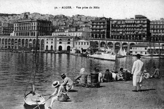 alger-1153871