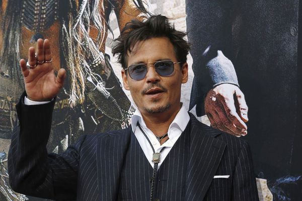 sem13juij-Z27-Johnny-Depp-ce-guerrier-indien-fim-Walt-Disne.jpg