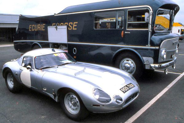 Jaguar Type E 01