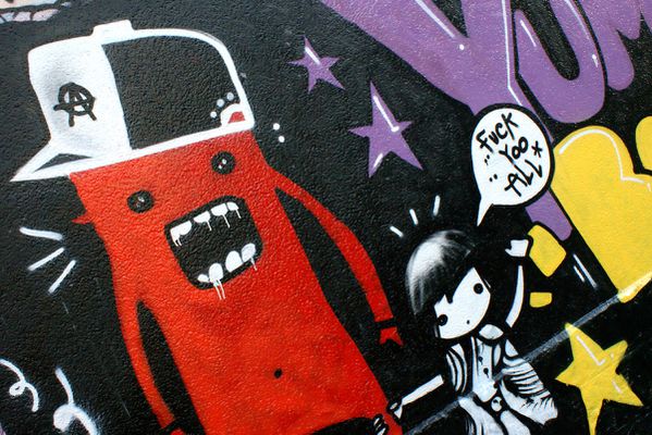 3839 rue des pyrenees 75020 8 mars 2011