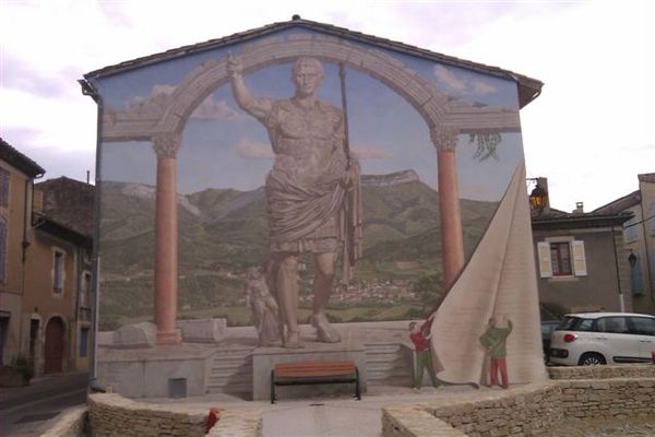 IMAG1071-aouste-mur.jpg