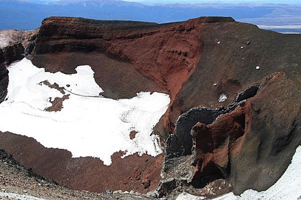 Ave-Red-crater-3-.jpg
