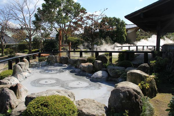 Beppu---Yama-Jigoku---Mountain-hell---1-AVE.jpg
