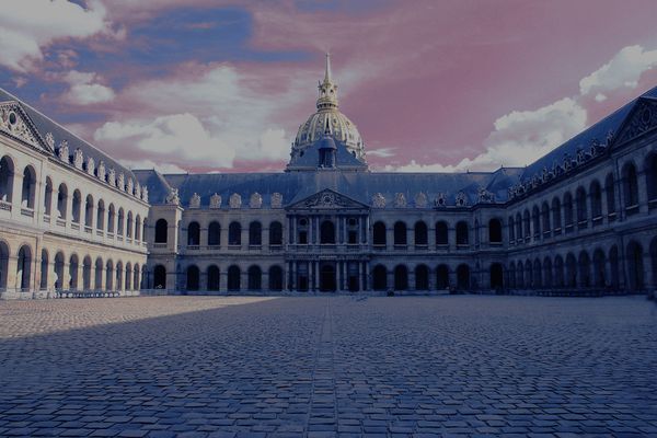 cour des invalides