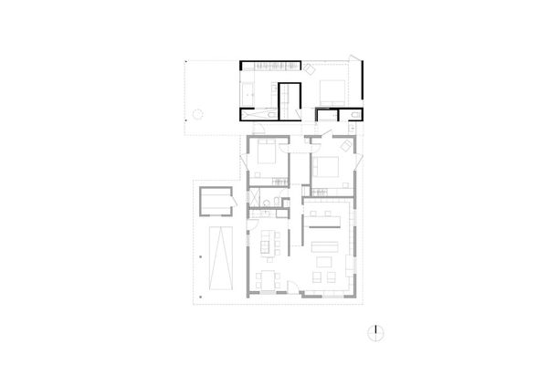 1290108130-18-earll-floor-plan