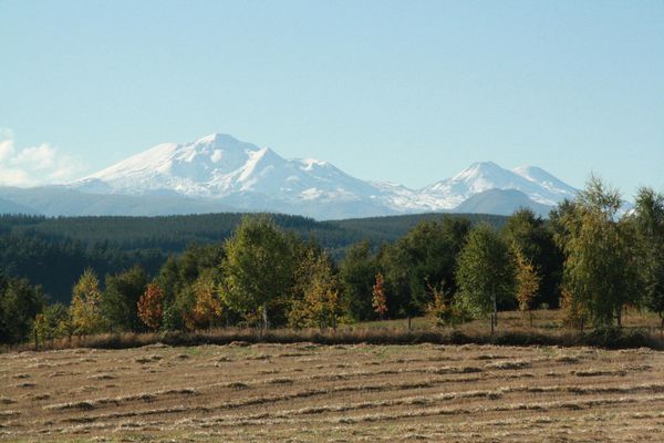 VolcanesChillan-caminoLasTermas-avril2010--3-.JPG