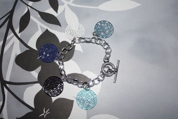 bracelet-bleu-filigranes.JPG