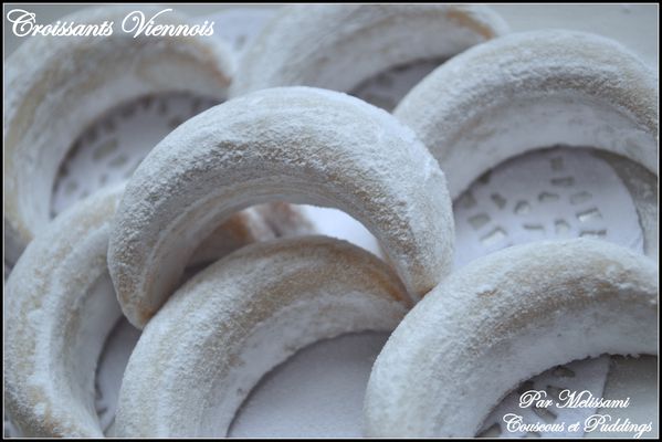 croissant aux amandes