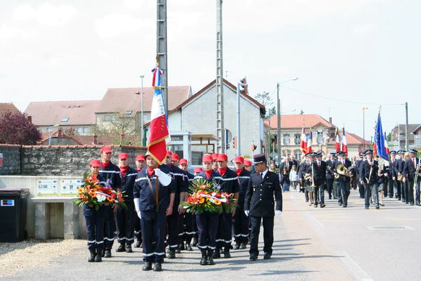 Saint-Marcel 8 mai 2010