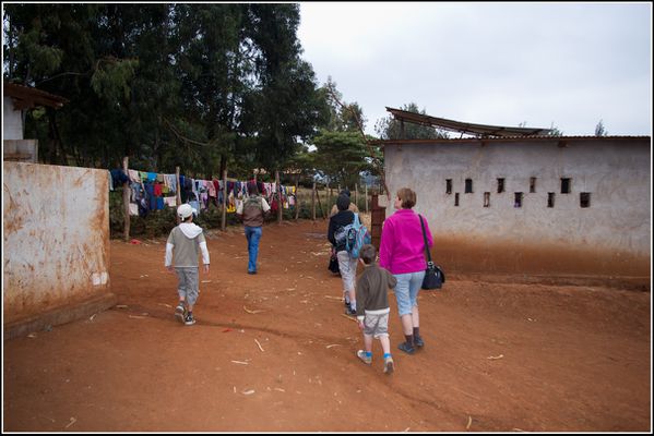 cours de l'orphelinat de Karatu