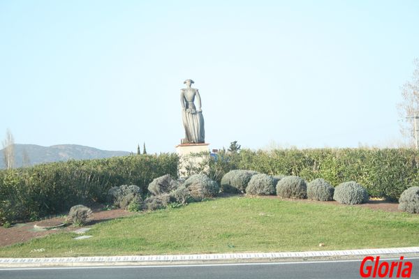 Millas (66)
