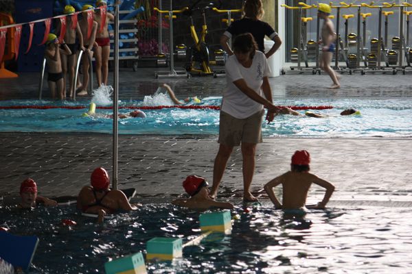 session-piscine-CE2-CM1-29092012 3365