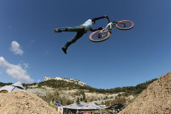 Guillaume-Destouches-bmx-vtt-ride-13.jpg